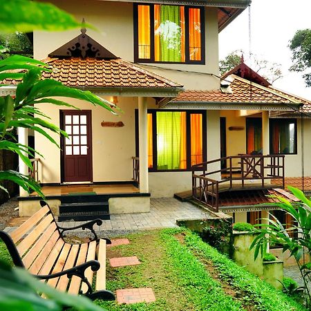 Violet Woods Hotel Munnar Exterior foto