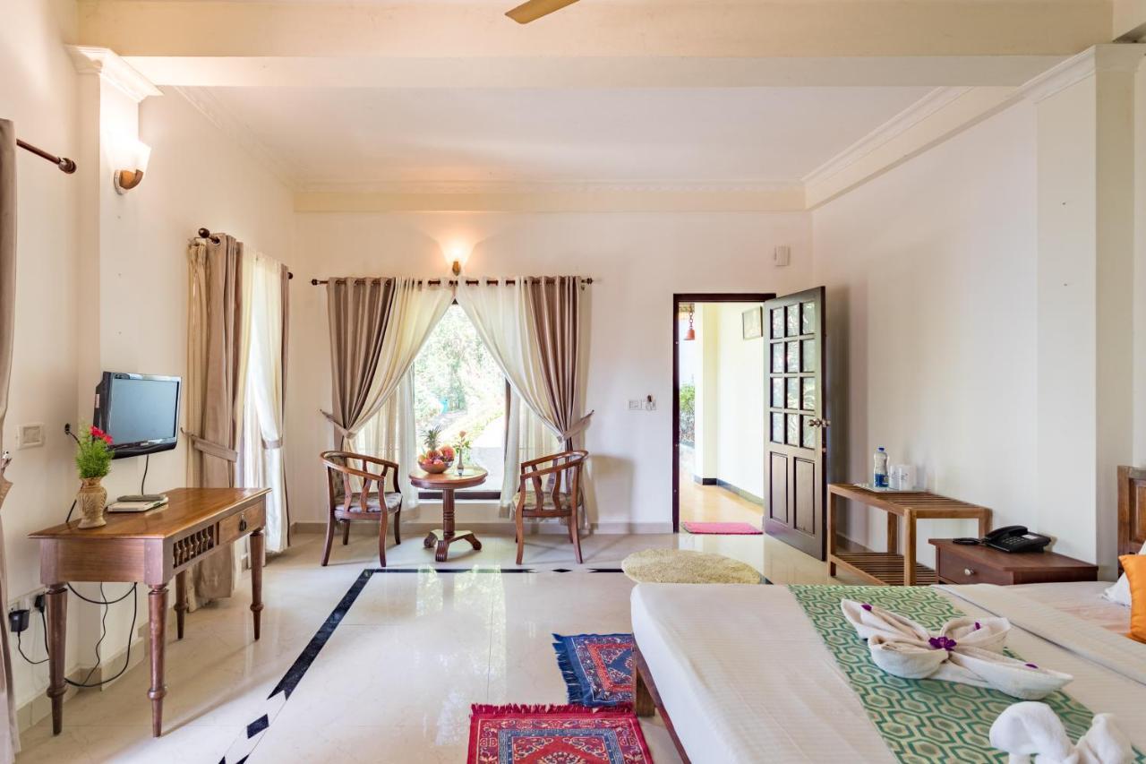 Violet Woods Hotel Munnar Exterior foto