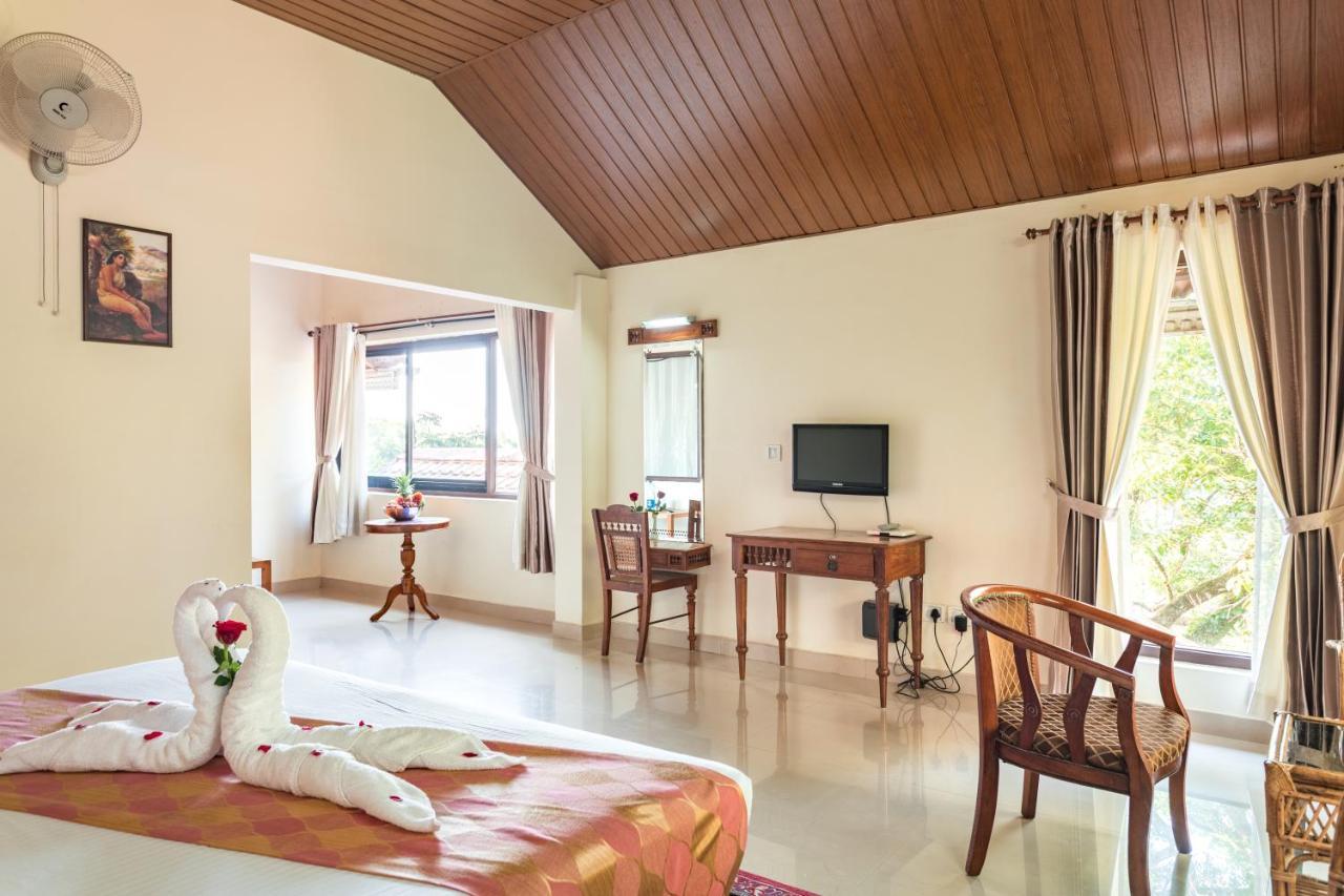 Violet Woods Hotel Munnar Exterior foto